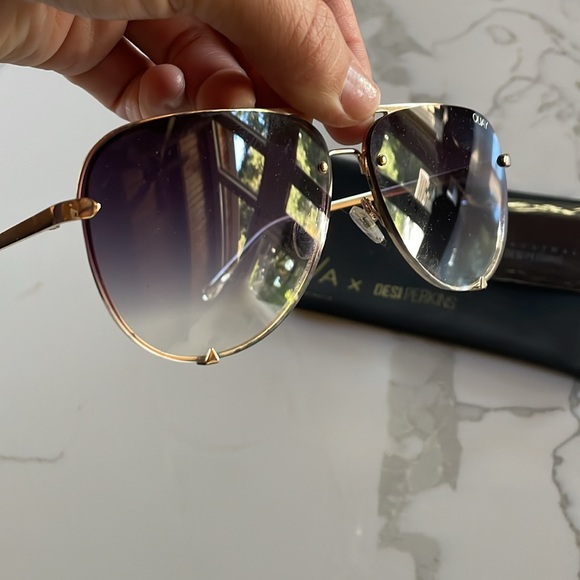 Quay High Key Sunglasses - Picture 5 of 5